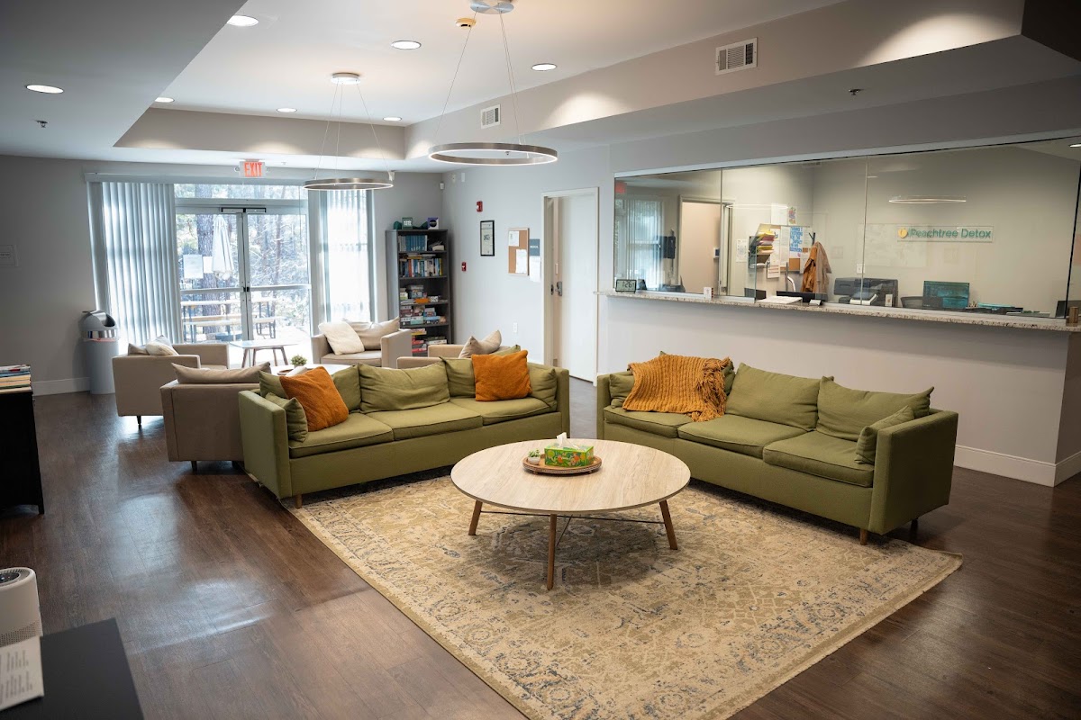 Peachtree Detox - Photo 6