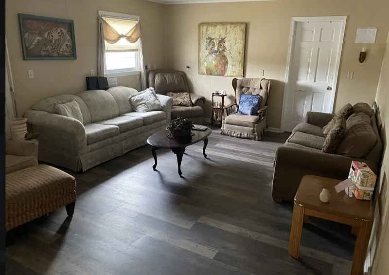 New Beginnings Recovery Homes for Women - Photo 4