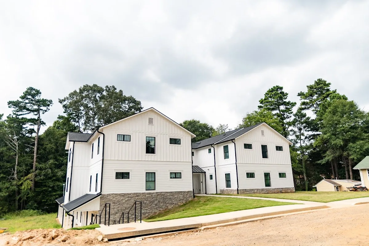 No Longer Bound Addiction Treatment Program