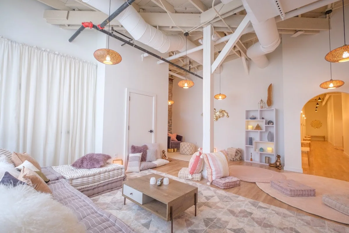 Revelare Recovery - Photo 2